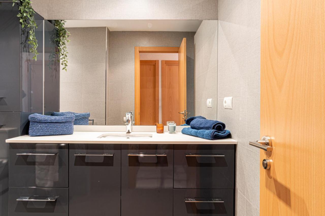カンブリルス "Charm & Cozy 4Br - 3Ba With Pool & Barbecue"ヴィラ エクステリア 写真