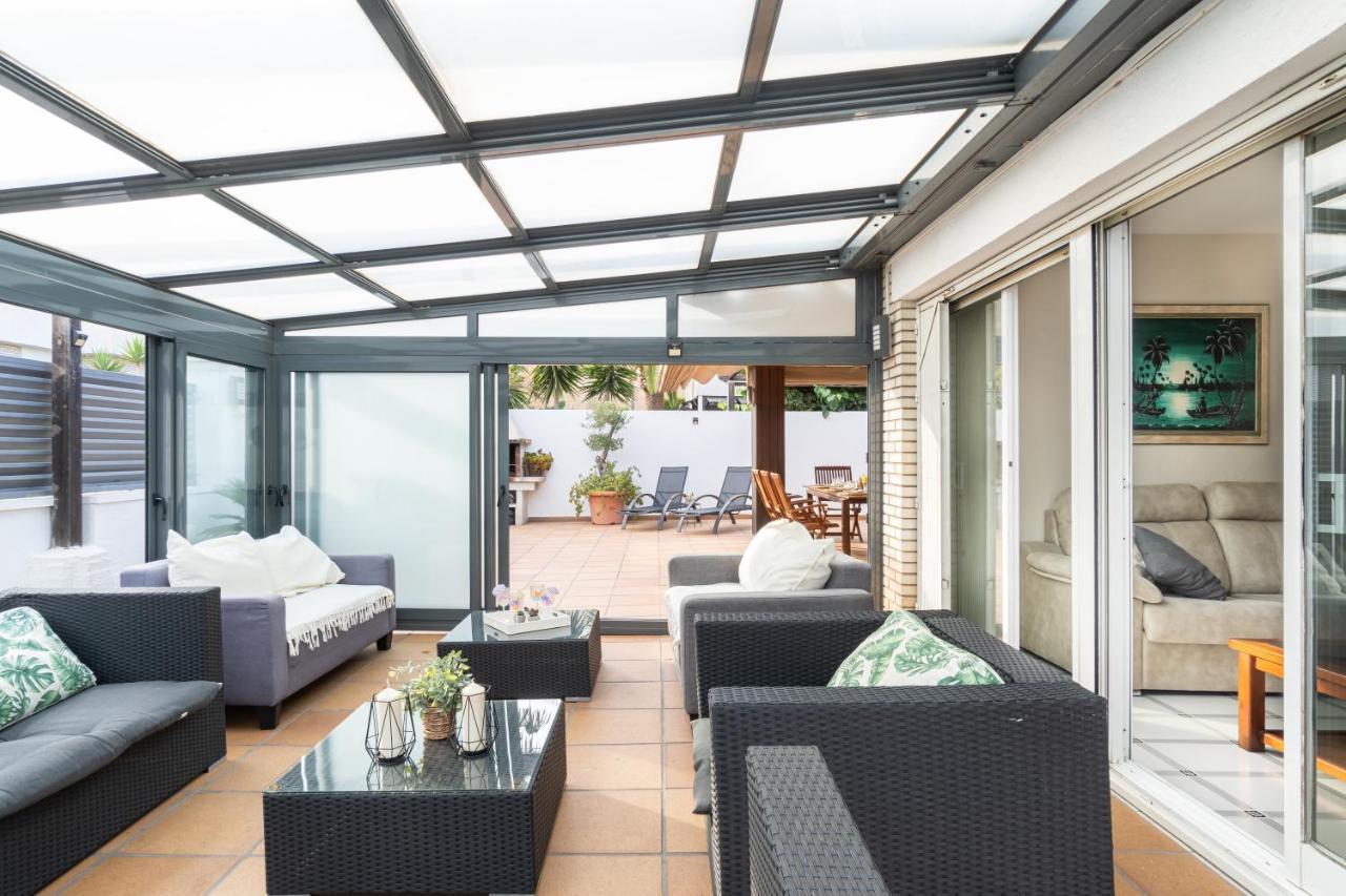 カンブリルス "Charm & Cozy 4Br - 3Ba With Pool & Barbecue"ヴィラ エクステリア 写真