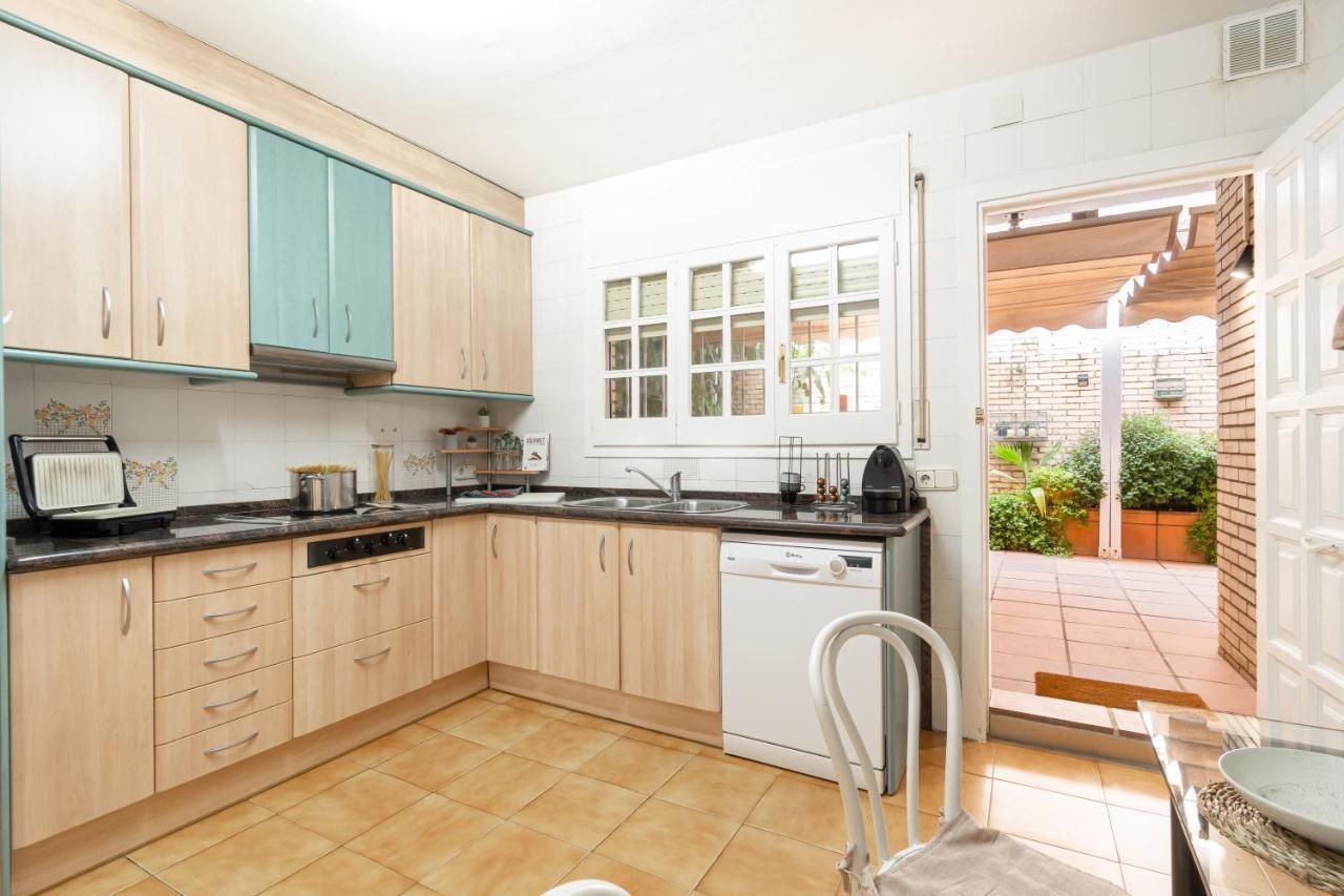 カンブリルス "Charm & Cozy 4Br - 3Ba With Pool & Barbecue"ヴィラ エクステリア 写真